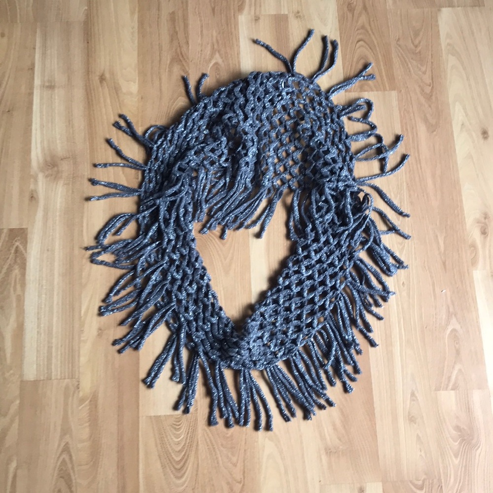 Flattering and sparkly scarf